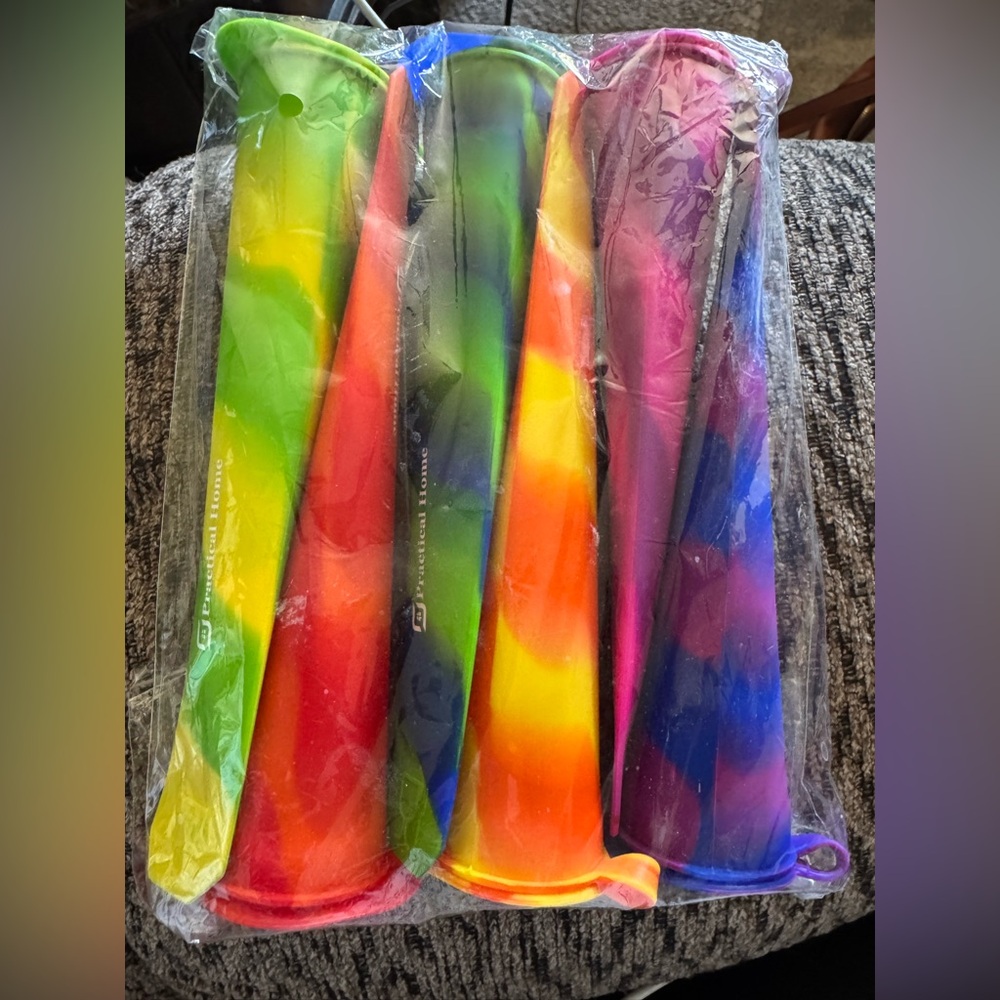 Colorful Silicone Ice Pop Molds 8” (6) total. New/sealed. Keto Molds